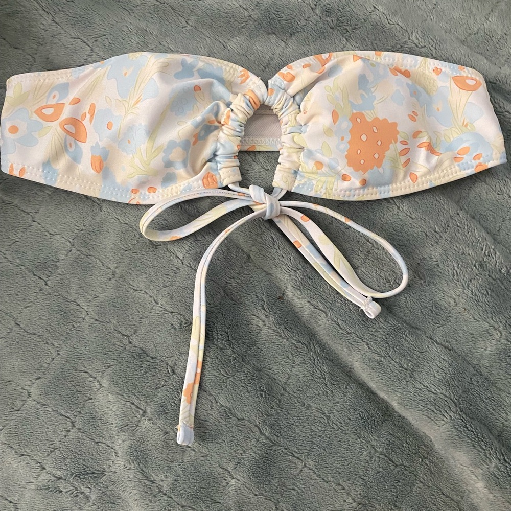 Swimsuit top